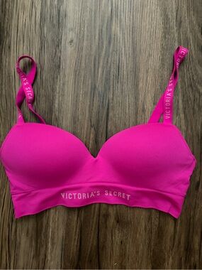 Victoria's Secret Hot Pink Wireless Push-Up Bra